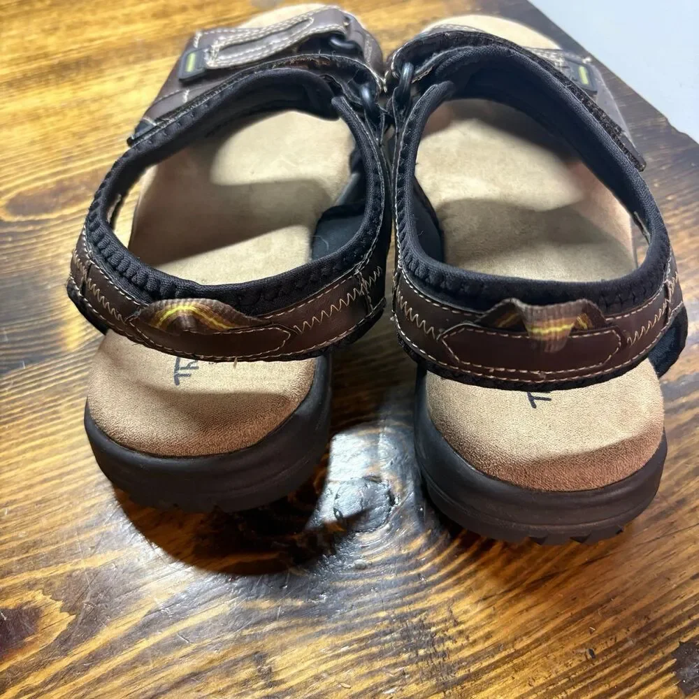 Thom McAn Brown Sandals‎ Size 12